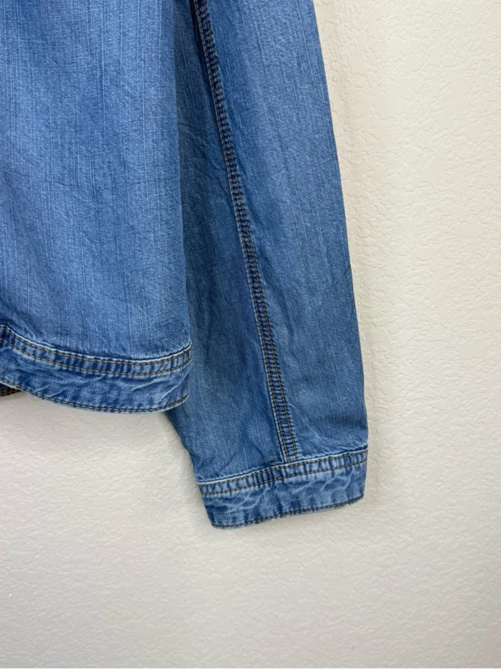 FREE PEOPLE 100% Lyocell Lightweight Boho Light Wash Relaxed Fit Jacket  Sz L - Picture 6 of 14